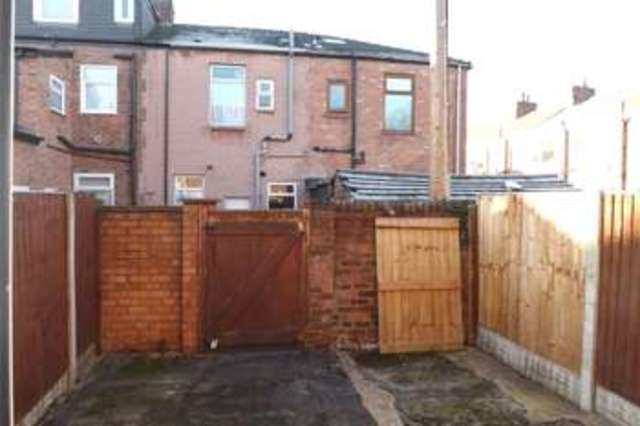  Image of 2 bedroom Terraced house to rent in Coronation Crescent Preston PR1 at Coronation Crescent  Preston, PR1 4JY