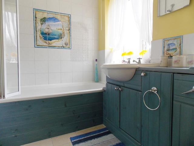  Image of 3 bedroom End of Terrace for sale in Coronation Road Wroughton Swindon SN4 at Wroughton, SN4 9AS