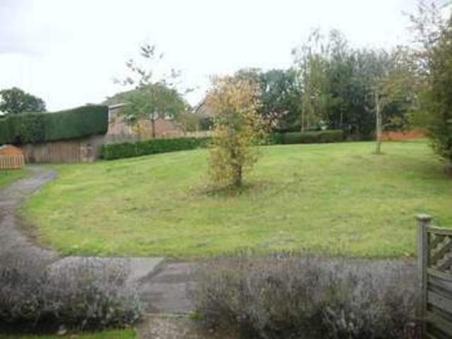  Image of 1 bedroom Flat to rent in Cosford Close Fair Oak Eastleigh SO50 at Cosford Close  Bishopstoke, SO50 8PQ