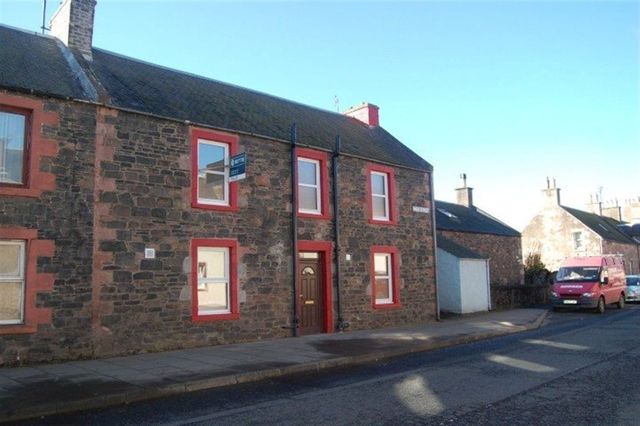  Image of 4 bedroom Detached house to rent in High Street Earlston TD4 at Earlston Borders Borders, TD4 6HG