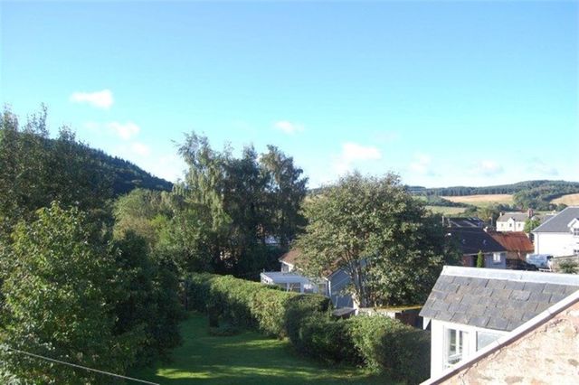  Image of 4 bedroom Detached house to rent in High Street Earlston TD4 at Earlston Borders Borders, TD4 6HG