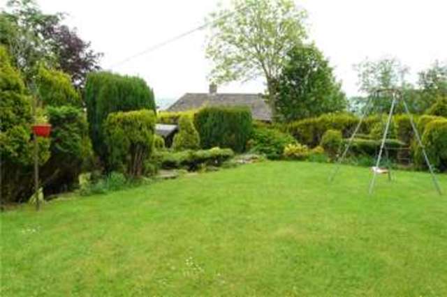  Image of 4 bedroom Detached house for sale in Cote Gap Back Lane Thornton Bradford BD13 at Back Lane Thornton Thornton, BD13 3QN