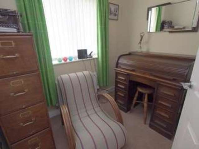  Image of 4 bedroom Detached house for sale in Cotton Close Whaley Bridge High Peak SK23 at Whaley Bridge, SK23 7GG