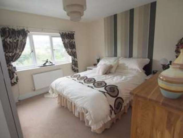  Image of 4 bedroom Detached house for sale in Cotton Close Whaley Bridge High Peak SK23 at Whaley Bridge, SK23 7GG