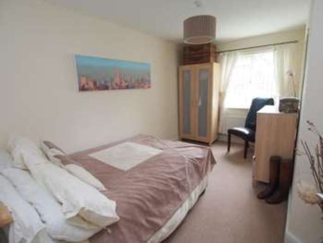  Image of 4 bedroom Detached house for sale in Cotton Close Whaley Bridge High Peak SK23 at Whaley Bridge, SK23 7GG