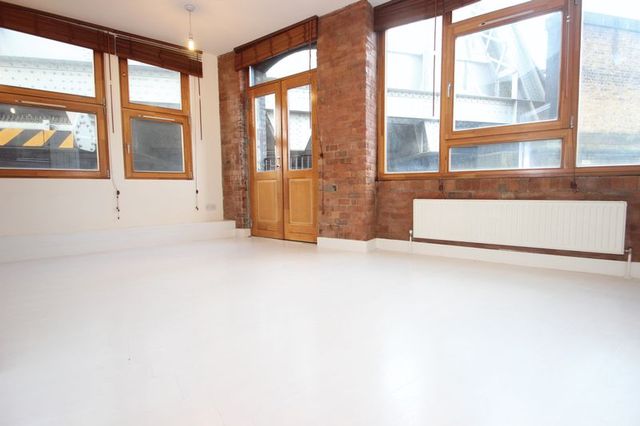  Image of 1 bedroom Flat to rent in Cotton