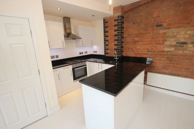  Image of 1 bedroom Flat to rent in Cotton
