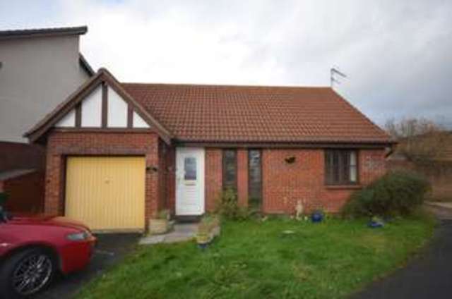  Image of 2 bedroom Bungalow for sale in Counties Crescent Starcross Exeter EX6 at Counties Cescent  Starcross, EX6 8EJ