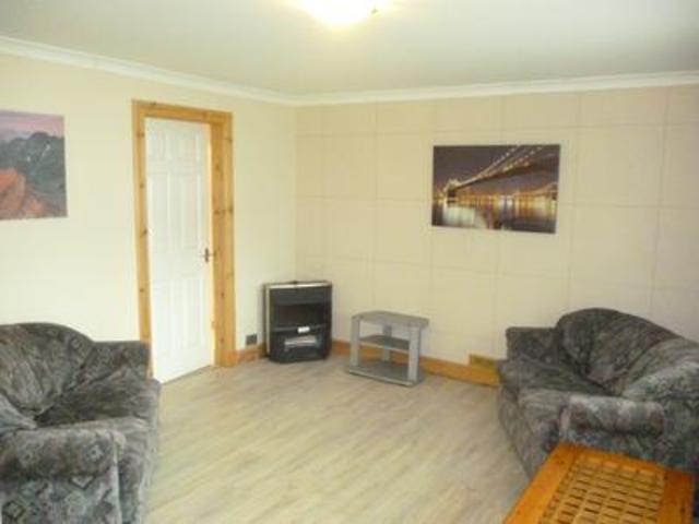  Image of 2 bedroom Flat to rent in Cowane Street Stirling FK8 at Stirling  Stirling, FK8 1JS