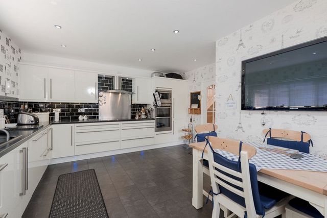  Image of 4 bedroom Detached house for sale in Crabtree Fold Norton Runcorn WA7 at Crabtree Fold Norton Runcorn, WA7 6UD
