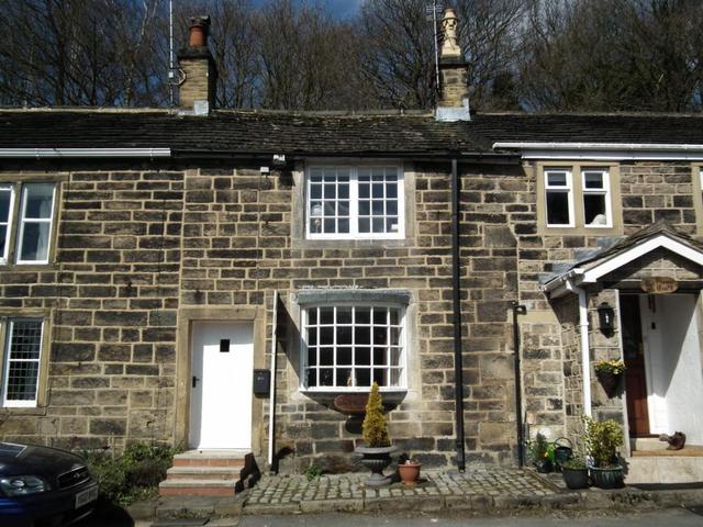  Image of 2 bedroom Terraced house for sale in Cragg Terrace Rawdon Leeds LS19 at Rawdon Leeds Rawdon, LS19 6LF