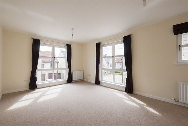  Image of 2 bedroom Flat to rent in Langhouse Green Crail Anstruther KY10 at Crail Fife Fife, KY10 3UD
