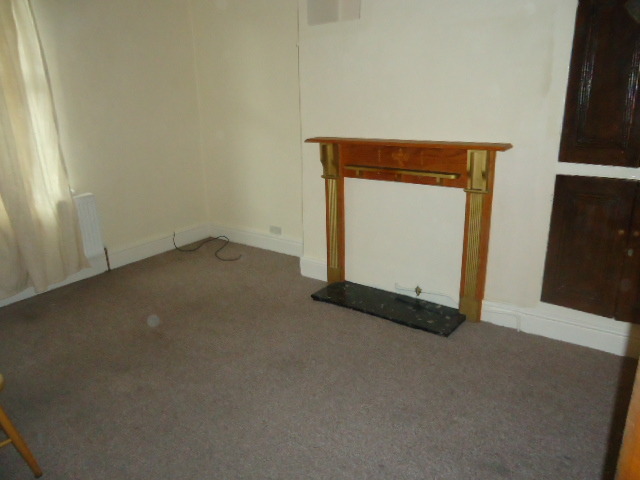 Image of 3 bedroom Terraced house to rent in Cranborne Road Liverpool L15 at Wavertree  Liverpool, L15 2HZ