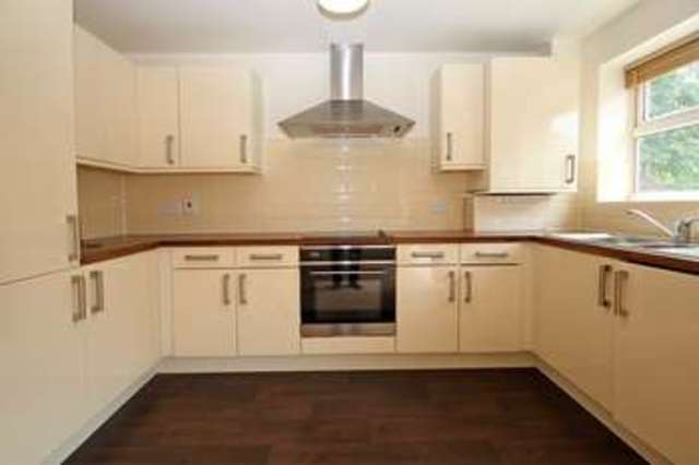  Image of 2 bedroom Flat for sale in Cranleigh Road Southbourne Bournemouth BH6 at Cranleigh Road Tuckton Bournemouth, BH6 5JZ
