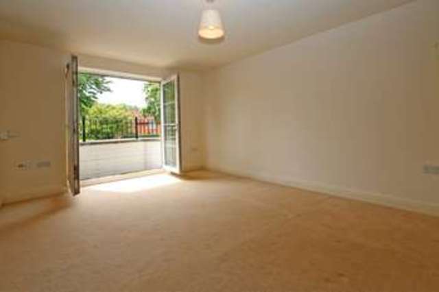  Image of 2 bedroom Flat for sale in Cranleigh Road Southbourne Bournemouth BH6 at Cranleigh Road Tuckton Bournemouth, BH6 5JZ