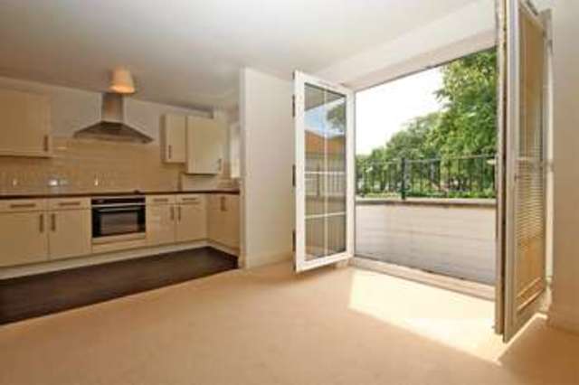  Image of 2 bedroom Flat for sale in Cranleigh Road Southbourne Bournemouth BH6 at Cranleigh Road Tuckton Bournemouth, BH6 5JZ