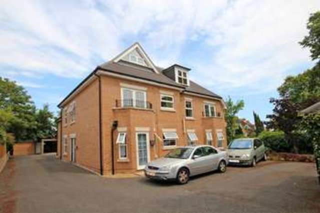  Image of 2 bedroom Flat for sale in Cranleigh Road Southbourne Bournemouth BH6 at Cranleigh Road Tuckton Bournemouth, BH6 5JZ