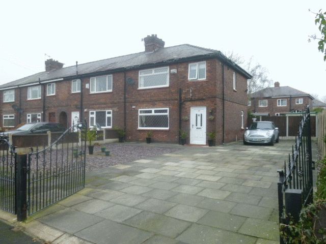  Image of 3 bedroom Semi-Detached house to rent in Cranworth Avenue Astley Tyldesley Manchester M29 at Cranworth Avenue Tyldesley Manchester, M29 7AJ
