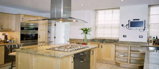  Image of 5 bedroom Apartment to rent in Craven Street London WC2N at Craven Street  London, WC2N 5PB