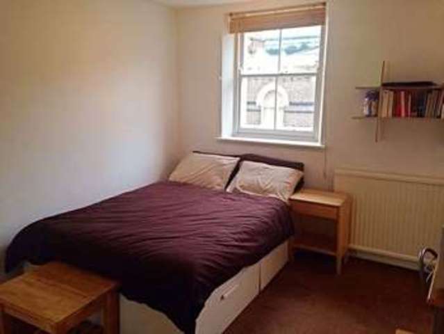  Image of 1 bedroom Flat to rent in Craven Terrace London W2 at Craven Terrace  London, W2 3QH