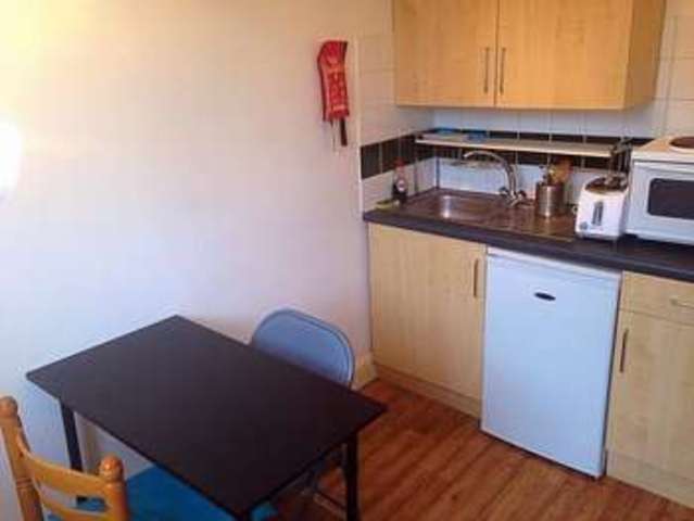  Image of 1 bedroom Flat to rent in Craven Terrace London W2 at Craven Terrace  London, W2 3QH