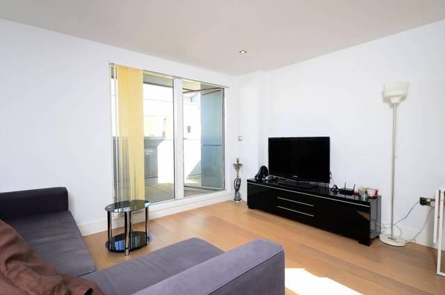  Image of 2 bedroom Flat for sale in Creek Road London SE8 at Creek Road  Greenwich, SE8 3FD