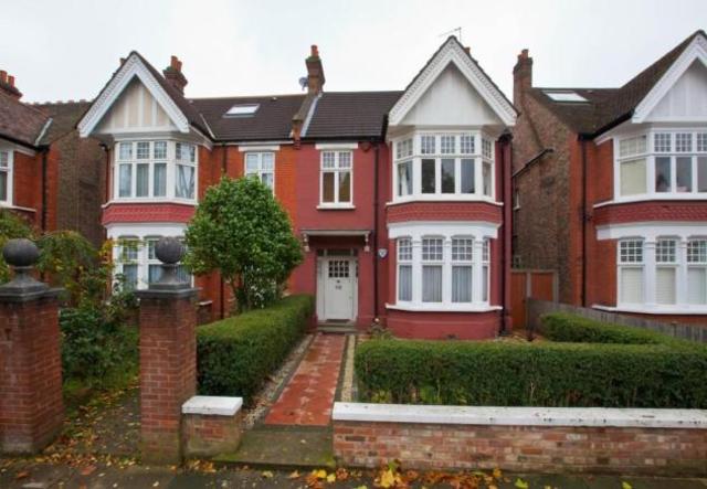  Image of 2 bedroom Flat to rent in Creffield Road London W5 at Creffield Road  London, W5 3RP