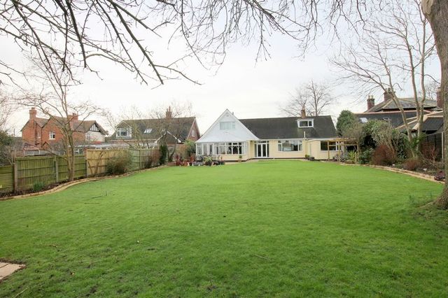  Image of 4 bedroom Detached house for sale in Crewe Road Nantwich CW5 at Crewe Road  Nantwich, CW5 6JN