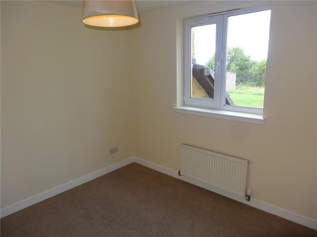  Image of 2 bedroom Flat to rent in Croft Gardens Cambuslang Glasgow G72 at Cambuslang Glasgow Glasgow, G72 8HQ