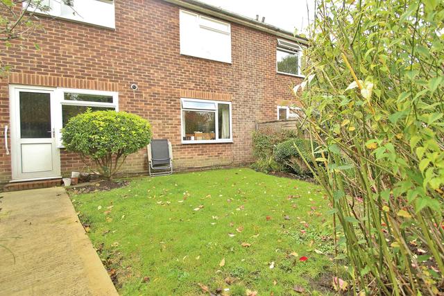  Image of 2 bedroom Maisonette for sale in High Street Horsell Woking GU21 at High Street Horsell Horsell, GU21 4UB