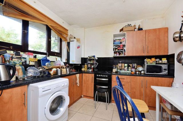  Image of Flat Share to rent in Cromer Street London WC1H at Cromer Street  London, WC1H 8DU