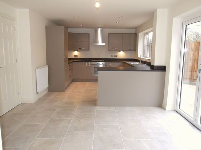  Image of 4 bedroom Detached house for sale in Cropston Avenue Loughborough LE11 at Cropston Avenue  Loughborough, LE11 4PR