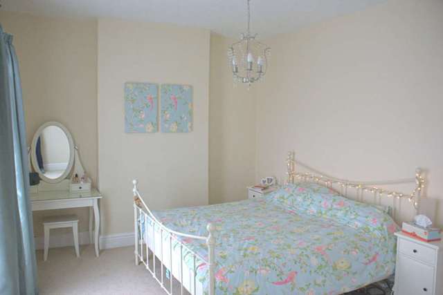  Image of 3 bedroom Semi-Detached house to rent in Cross Lane Newton-Le-Willows WA12 at Cross Lane  Newton Le Willows, WA12 9QA