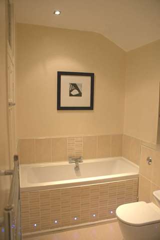  Image of 3 bedroom Semi-Detached house to rent in Cross Lane Newton-Le-Willows WA12 at Cross Lane  Newton Le Willows, WA12 9QA