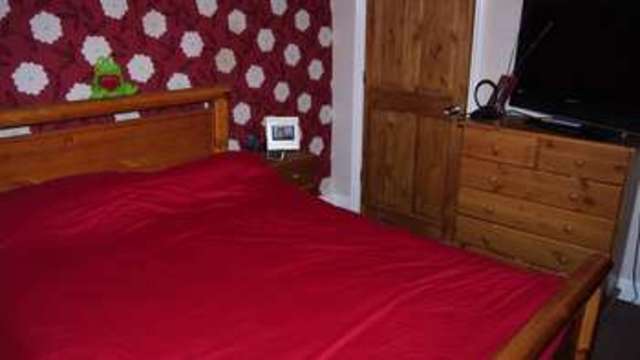  Image of 2 bedroom Cottage for sale in Cross Street Garthorpe Scunthorpe DN17 at Garthorpe North Lincolnshire, DN17 4SD