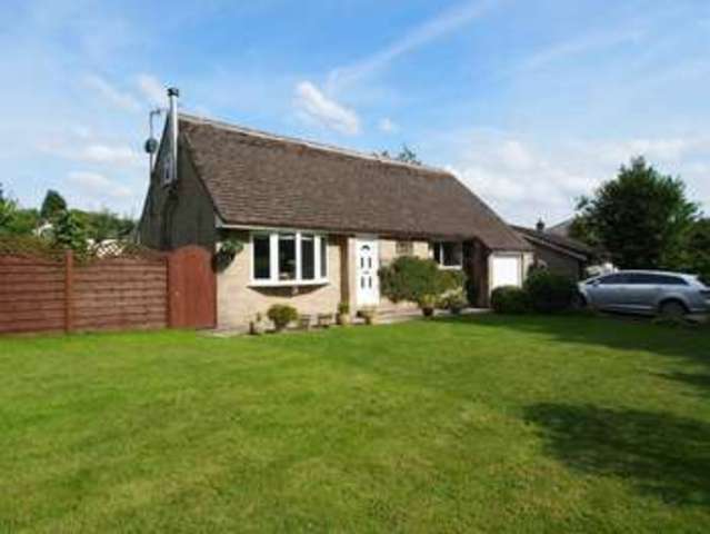  Image of 4 bedroom Detached house for sale in Crossings Road Chapel-En-Le-Frith High Peak SK23 at Chapel-en-le-Frith  High Peak, SK23 9RY