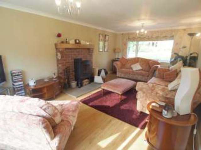  Image of 4 bedroom Detached house for sale in Crossings Road Chapel-En-Le-Frith High Peak SK23 at Chapel-en-le-Frith  High Peak, SK23 9RY