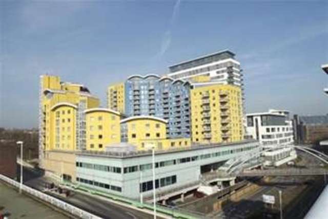 Image of 2 bedroom Flat to rent in Alencon Link Basingstoke RG21 at Basingstoke, RG21 7TY