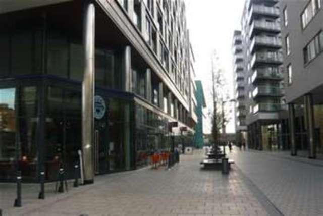  Image of 2 bedroom Flat to rent in The Boulevard Hunslet Leeds LS10 at Leeds, LS10 1LQ