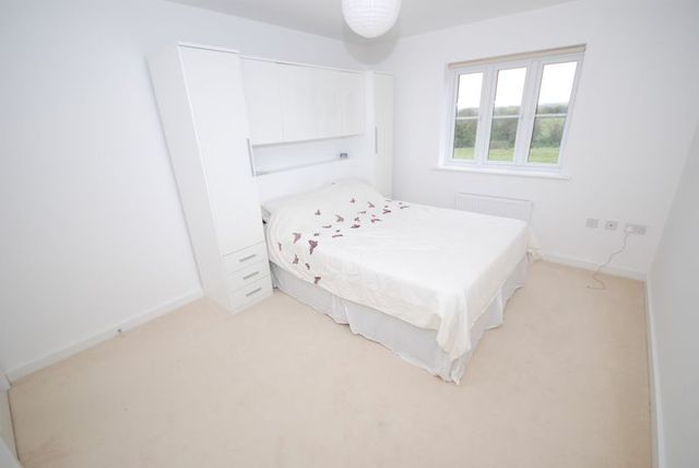  Image of 3 bedroom Terraced house for sale in Cuckoo Walk Trowbridge BA14 at Cuckoo Walk  Trowbridge, BA14 7GG