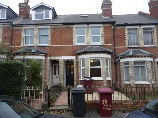  Image of 5 bedroom Detached house to rent in Culver Road Earley Reading RG6 at Culver Road  Reading, RG6 1QA