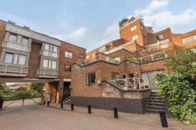  Image of 1 bedroom Flat for sale in Cumberland Mills Square London E14 at Docklands, E14 3BJ