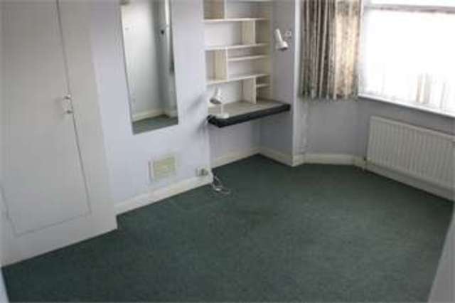  Image of 3 bedroom End of Terrace for sale in Dale Avenue Edgware HA8 at Edgware Edgware, HA8 6AB