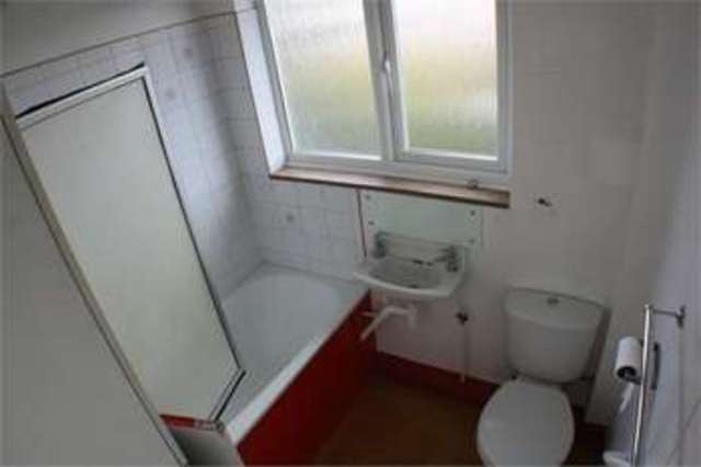  Image of 3 bedroom End of Terrace for sale in Dale Avenue Edgware HA8 at Edgware Edgware, HA8 6AB