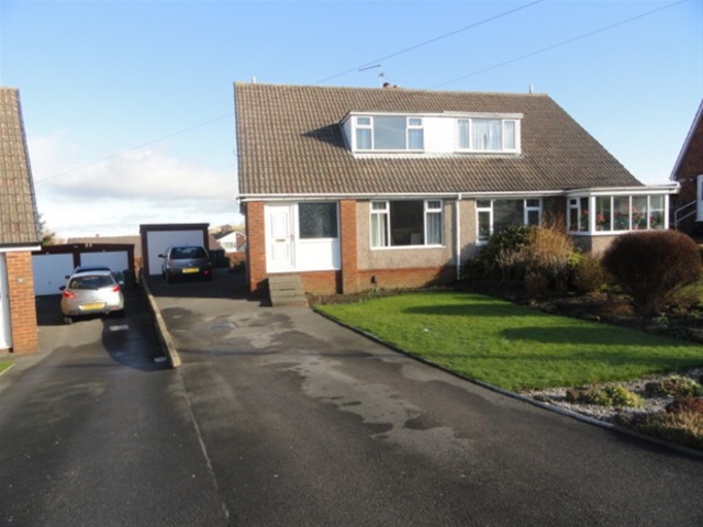  Image of 3 bedroom Semi-Detached house for sale in Dalecroft Rise Allerton Bradford BD15 at Allerton, BD15 9AT