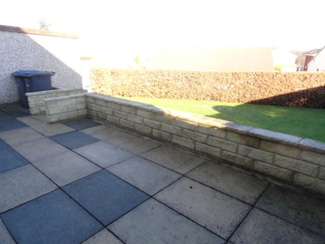  Image of 3 bedroom Semi-Detached house for sale in Dalecroft Rise Allerton Bradford BD15 at Allerton, BD15 9AT