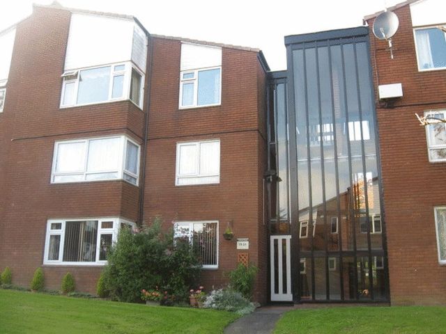  Image of 2 bedroom Flat to rent in Dalford Court Telford TF3 at Dalford Court Hollinswood Telford, TF3 2BP