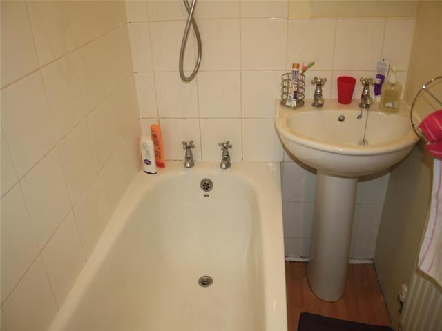  Image of 2 bedroom Flat to rent in Dalkeith Road Edinburgh EH16 at Newington Edinburgh Edinburgh, EH16 5BP