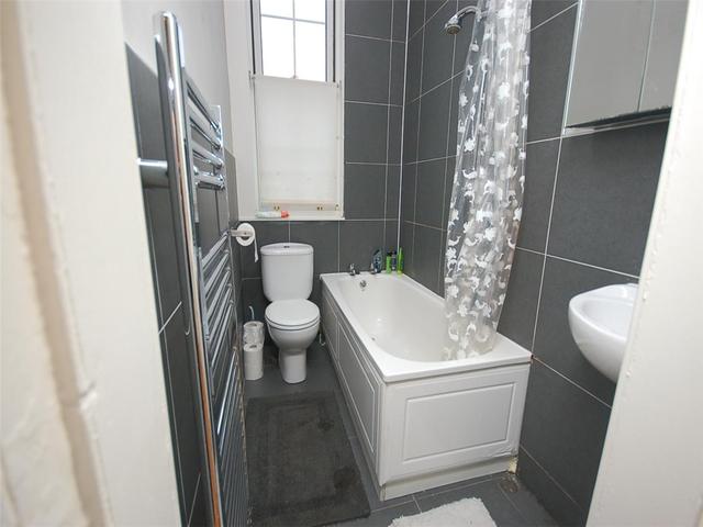  Image of 3 bedroom Flat to rent in Dalkeith Road Edinburgh EH16 at Newington Edinburgh Edinburgh, EH16 5JS