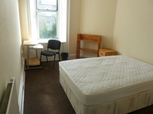  Image of 4 bedroom Flat to rent in Dalkeith Road Edinburgh EH16 at Prestonfield Edinburgh Edinburgh, EH16 5AH